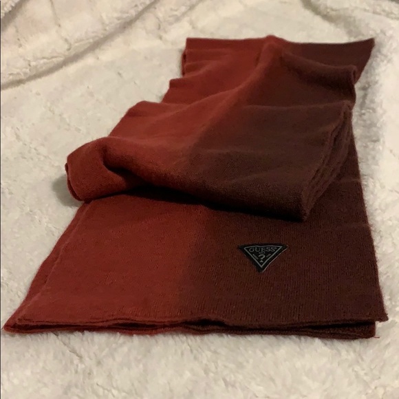 NWOT Guess Deep Rusty Red Ombré Scarf🧣 - Picture 2 of 5
